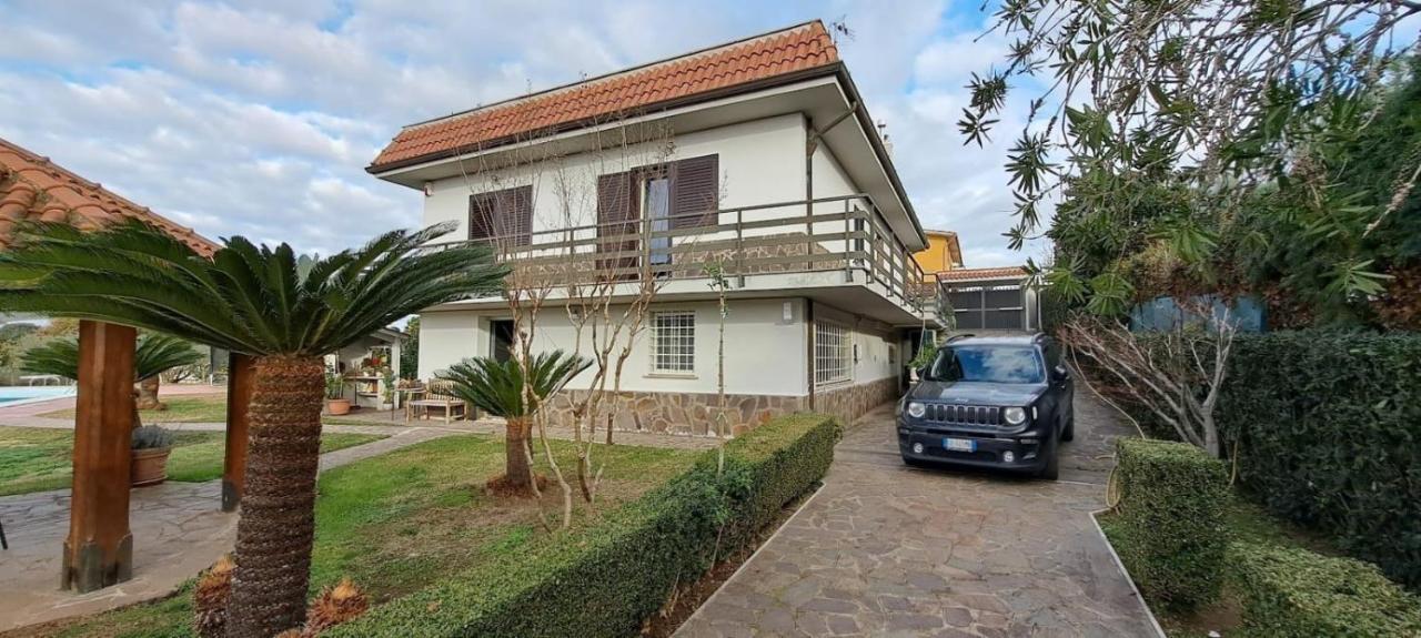 La Casa Di Iole Lägenhet Cogna Exteriör bild
